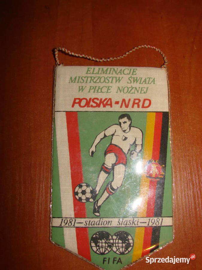 Polska NRD 1981 proporczyk Pruszcz Gdański
