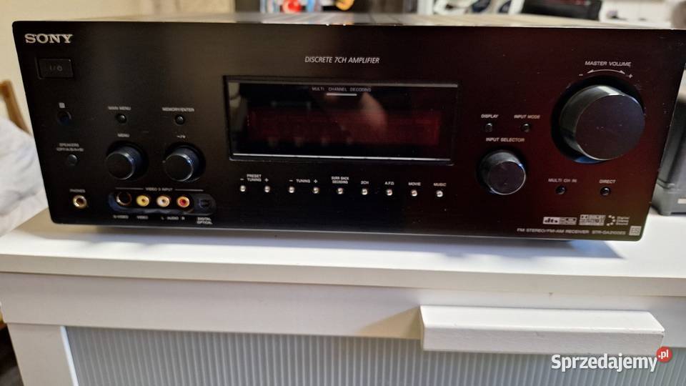 Zestaw grający składający się z amplitunera Sony Łódź