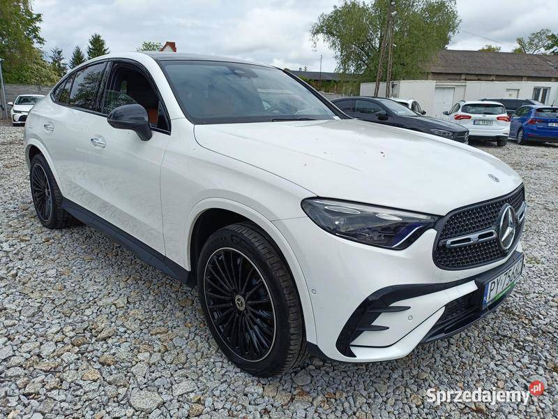 MERCEDESBENZ GLC 300 E 2024 199900 ccm 313 Warszawa
