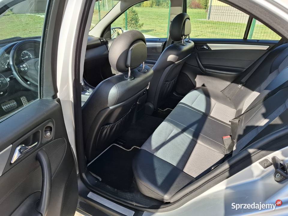 MercedesBenz C180 Kompressor Sport Edition nieuszkodzony