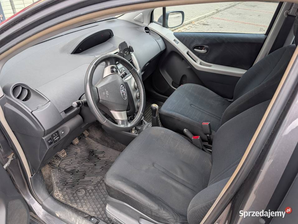 Toyota Yaris 13 87 benzyna LPG Dobczyce sprzedam