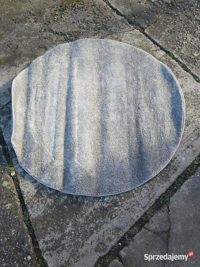 Okrągły dywanik o średnicy 130Stan Opole