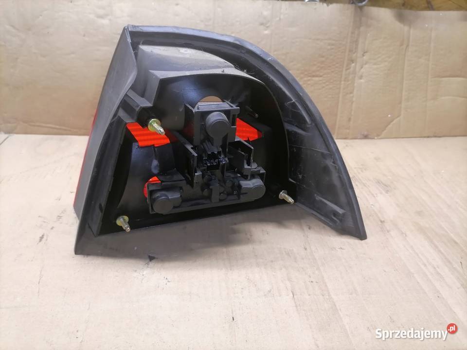 Saab 9 5 95 lampa tył tylna lewa wielkopolskie Mostki