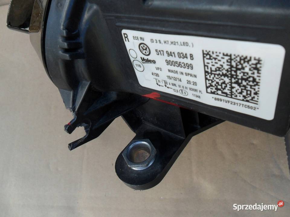 VW Volkswagen Sportsvan Lampa przód prawa xenon Nowy Tomyśl