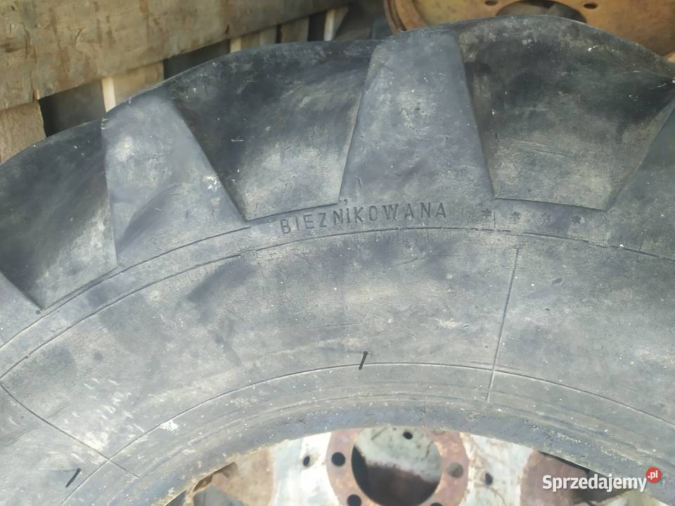 Opona 169 x28 Opony rolnicze Pniówek sprzedam