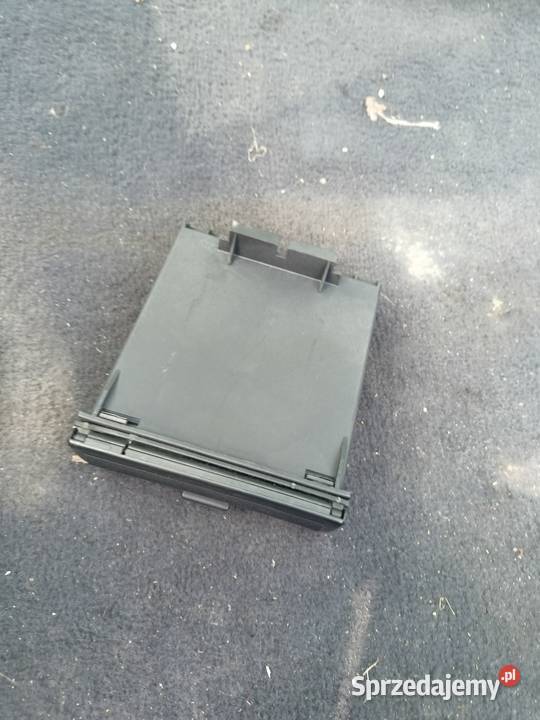Schowek Na Karty 8D0 941 561 HBZ Audi A4 B5 a12 osobowe Myszków