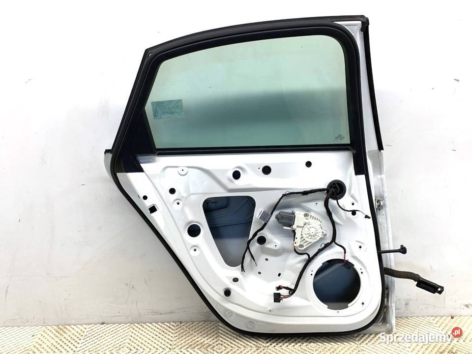 DRZWI LEWY TYŁ AUDI A4 B8 SedanLimuzyna 0715