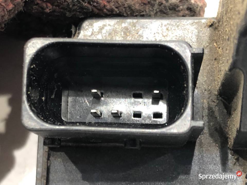 ZAMEK DRZWI PRAWY TYŁ SAAB 45172 Kombi 0515