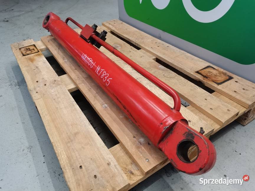 Siłownik podnoszenia ramienia Manitou MLT 835 Pozostałe Wilkowo