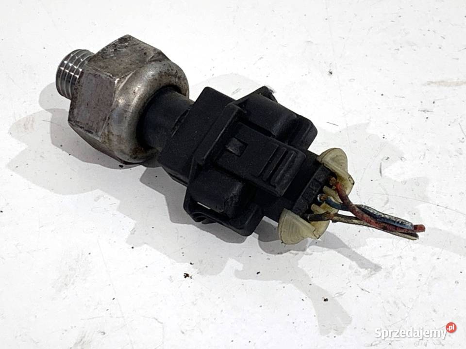 CZUJNIK CIŚNIENIA PALIWA OPEL VECTRA C 24418424 Czujniki układu paliwowego