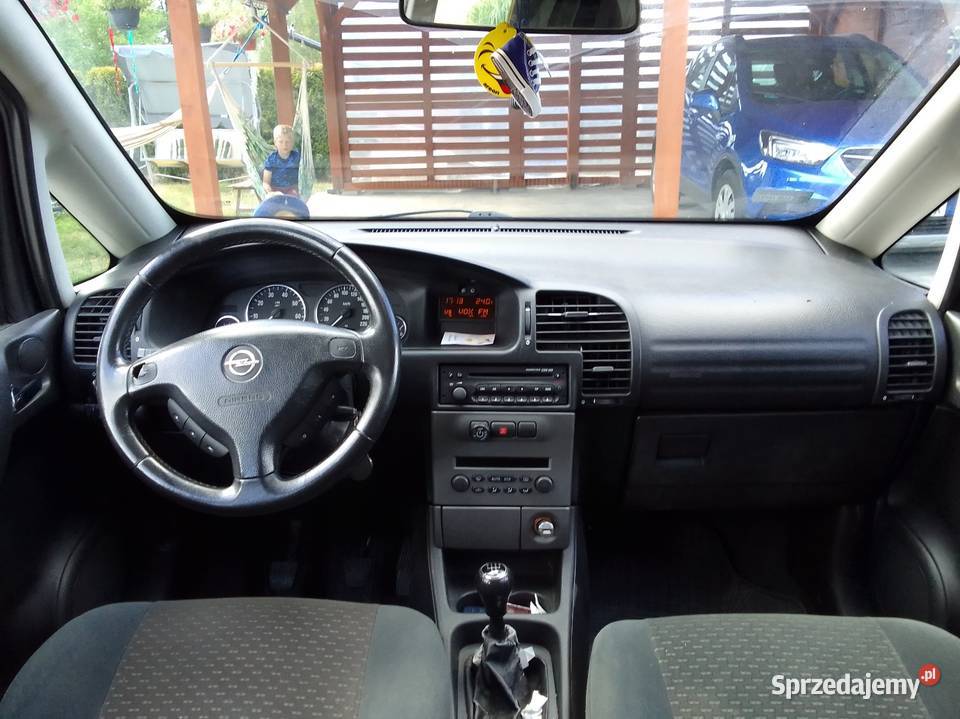 Sprzedam samochód Opel Zafira Mętów