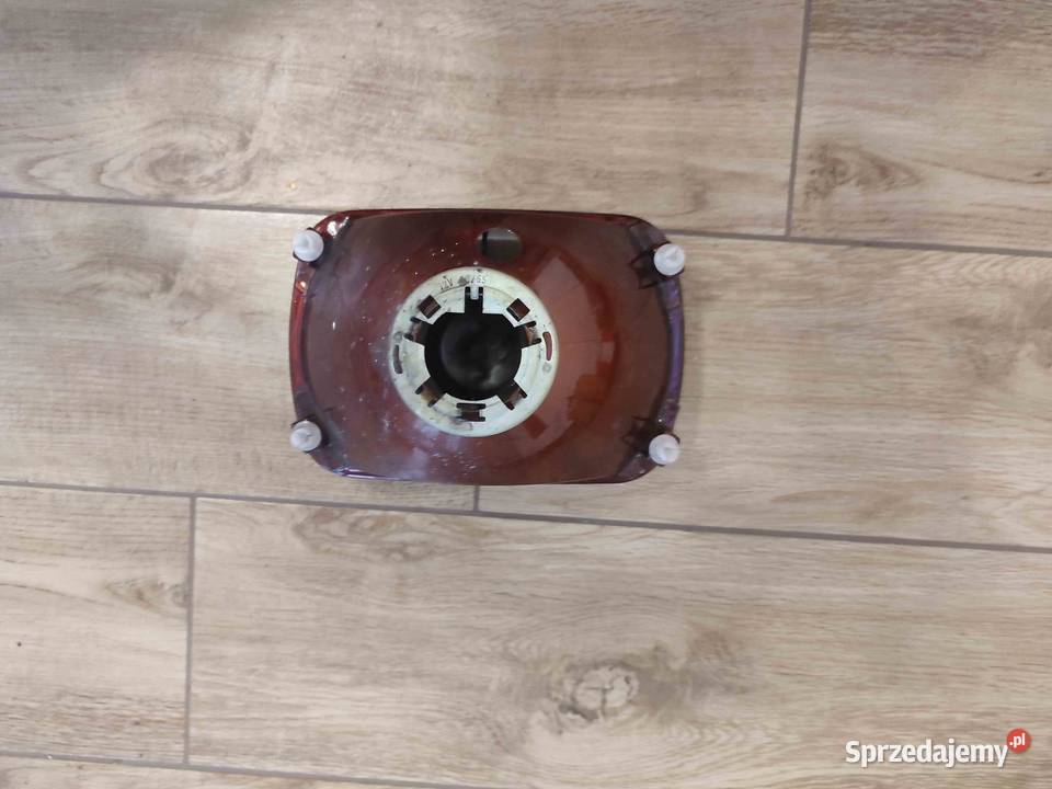 Lampy przednie do samochodu marki Fiat 126P Wieliczka sprzedam