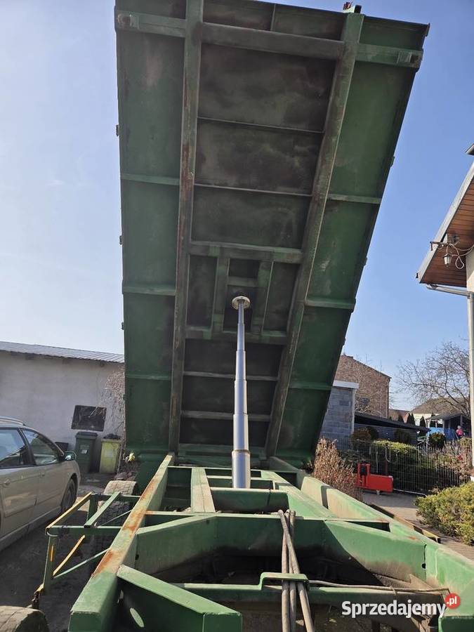 Przyczepa rolnicza Autosan wywrotka 3strony d50 sprzedam