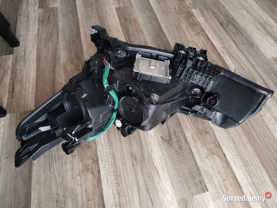 LAMPA LEWA PRZÓD NISSAN LEAF 2 II 260105sh5a Oświetlenie