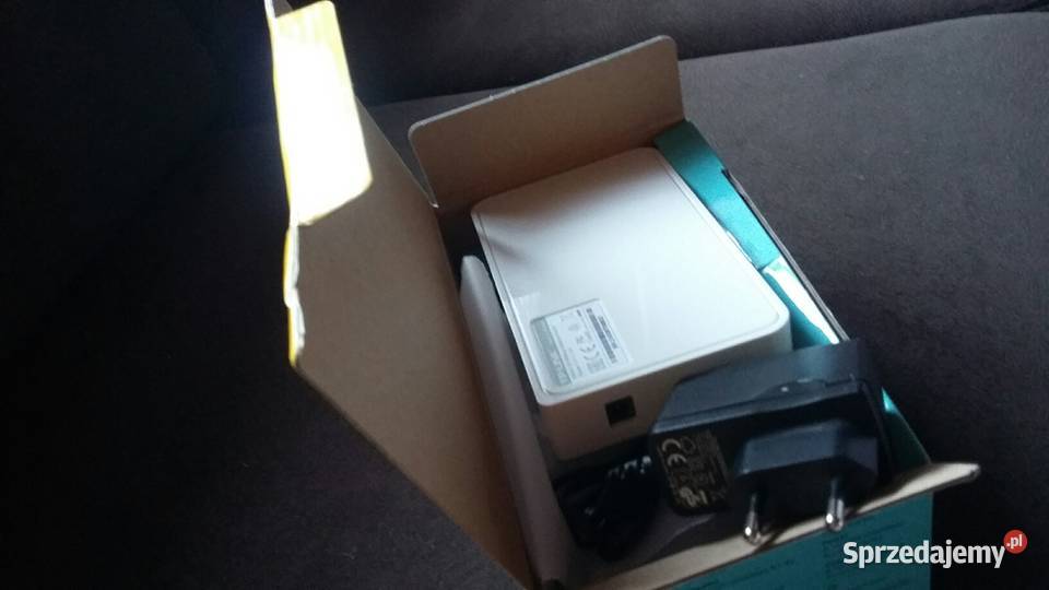 sprzedam switch tplink 8portowy TLSF1008D NOWY Z Kamery Knurów
