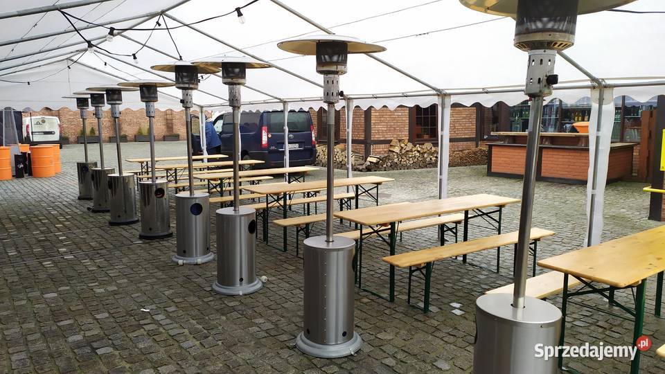 Słupki odgradzające sznurem szatnie wieszaki Wieliczka