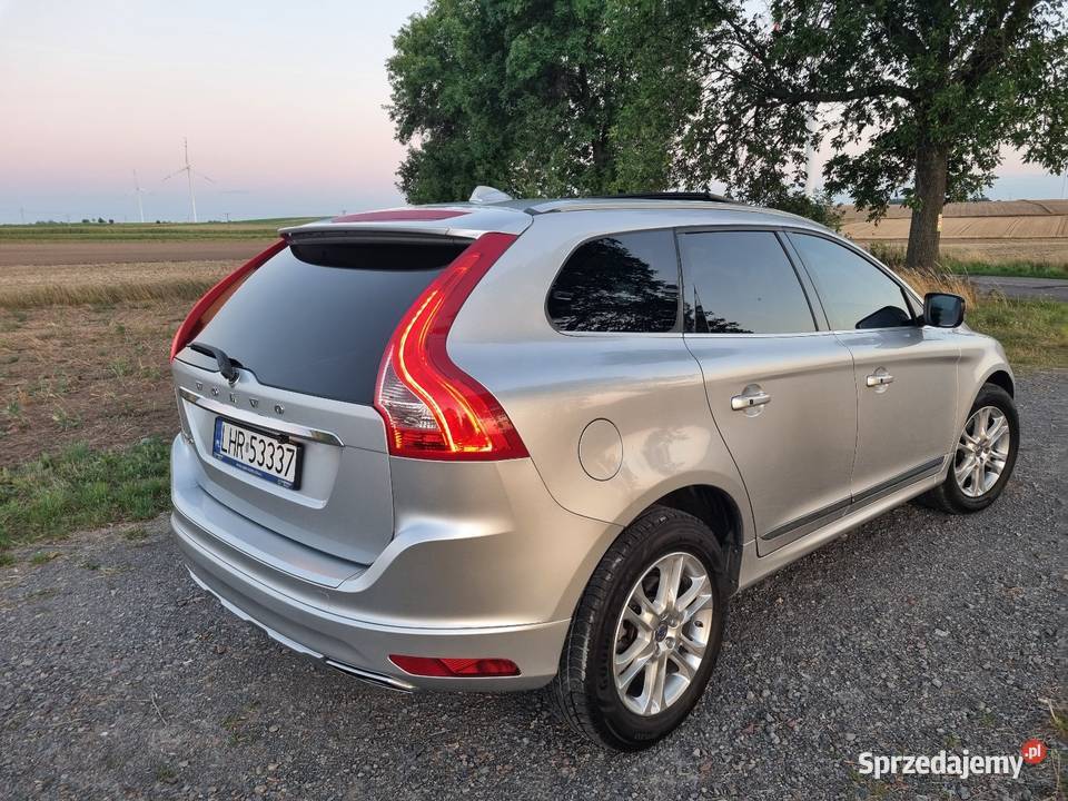 Volvo XC60 32 garażowany