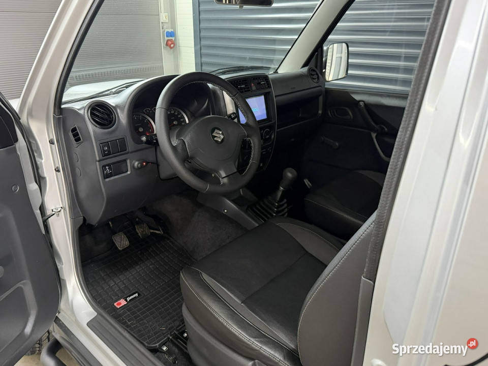 Suzuki Jimny 100tyśkm salon leśnika myśliwego Chechło