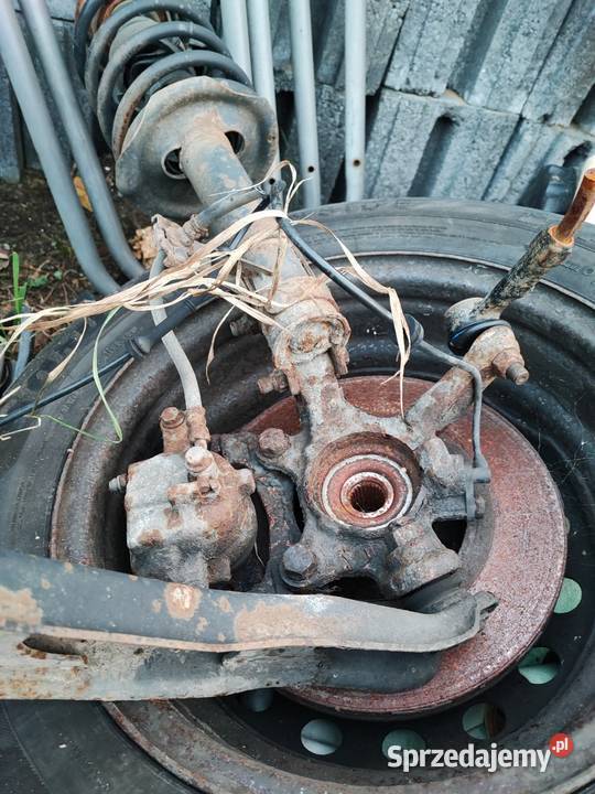 Zwrotnice do Nissana Almera n16 Zwrotnice