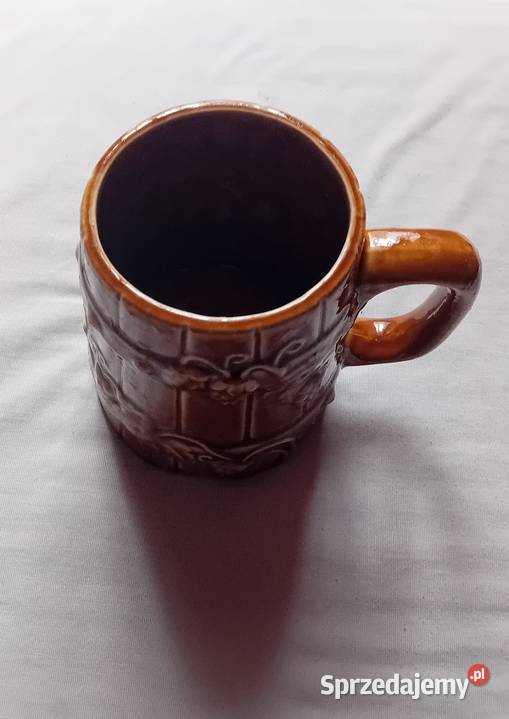Ceramiczny szkliwiony kufel Okocim Bolesławiec Koźminek