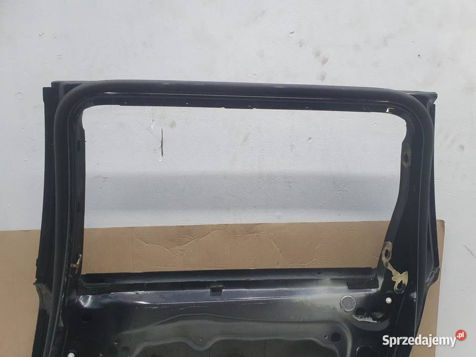 DRZWI PRAWY TYŁ VOLVO V70 III 0716