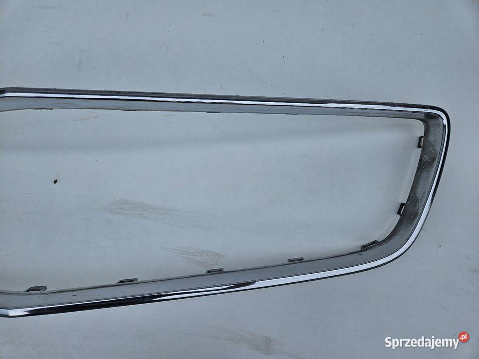 MERCEDES CLS W218 RAMKA GRILLA ATRAPY PRZÓD osobowe Międzychód