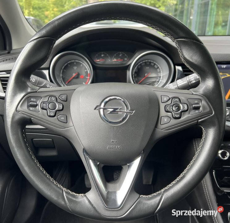 Opel Astra 2016r Salon IWŁ ASO Tempomat Czujniki śląskie Chorzów sprzedam