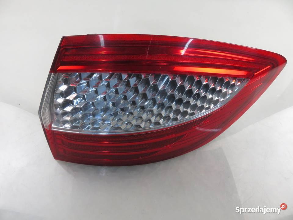 LAMPA PRAWA TYLNA FORD MONDEO IV Turnier BA7