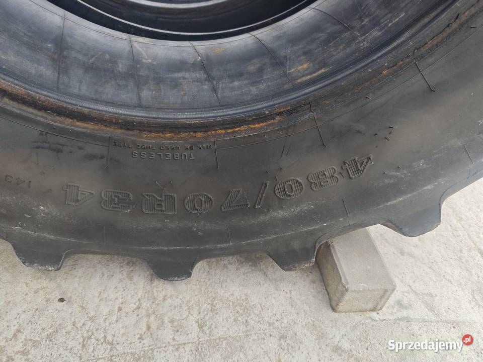 Opony rolnicze Firestone 62070 R42 48070 R34 Rolnictwo Zalesie