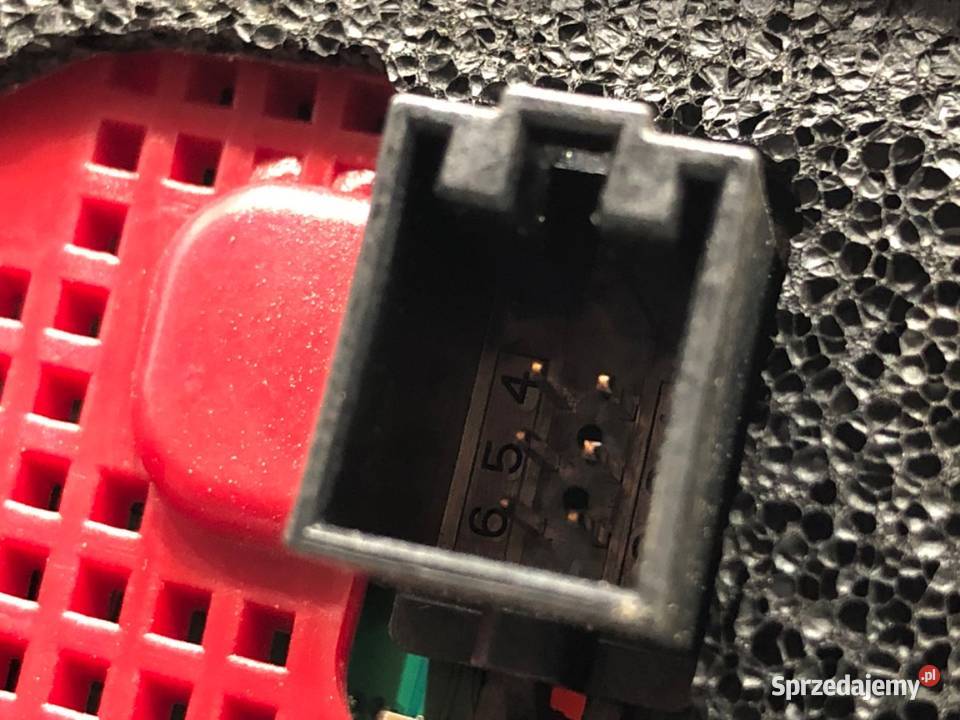 LAMPA TYŁ PRAWA WEWNĘTRZNA AUDI A7 4G 4G8945094 podkarpackie