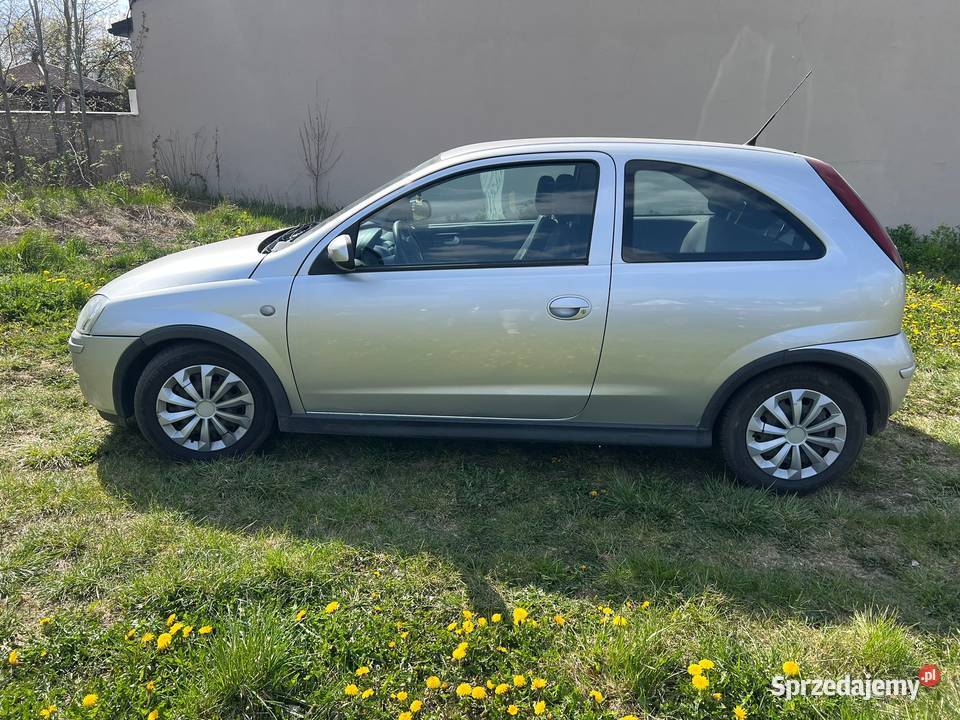 Opel Corsa C 12 2004r opłaty do listopada mazowieckie