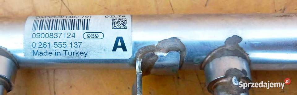 FORD 10 ECOBOOST LISTWA WTRYSKOWA 0261555137