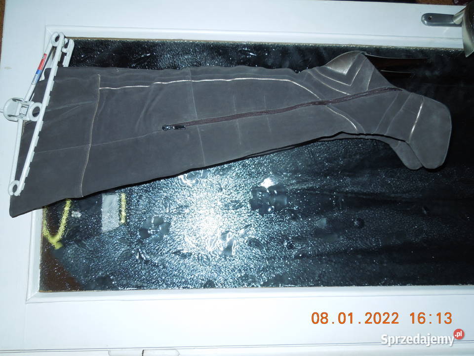 kozaki kolano skóra