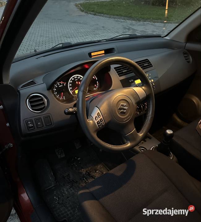 Suzuki Swift 13 benzyna 2006r 4x4 Słotowa