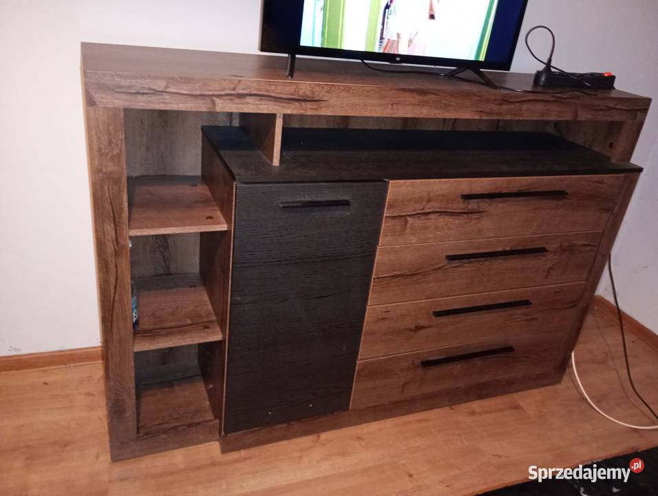 Komoda do salonu sypialni Brzeg