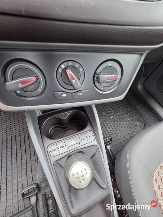 Seat Ibiza 12 benzyna z 2009r Ibiza Hrubieszów sprzedam