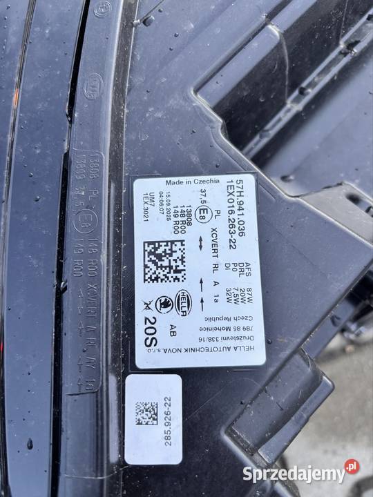 Lampa przednia reflektor prawa SKODA KODIAQ II Nowy Targ