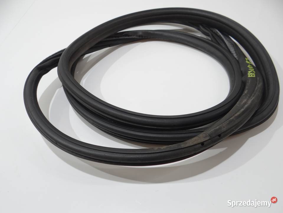 USZCZELKA DRZWI PRAWY TYŁ BWM X3 E83 LCI Strzyżewice