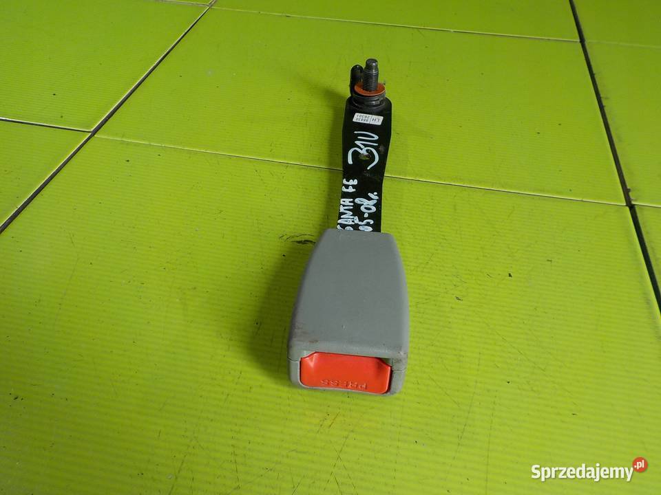 HYUNDAI SANTA FE II 07r zapinka pasa lewa przod mazowieckie Suków sprzedam