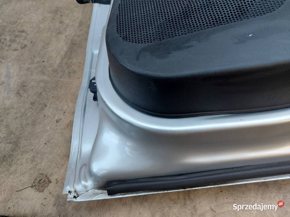 FIAT TIPO II 16r drzwi prawe tył 30 mikronów Kielce sprzedam