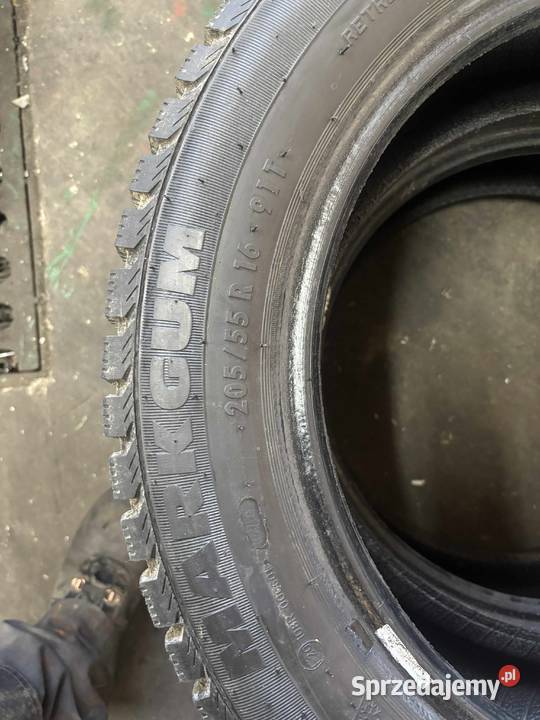 2 Opony 20555R16 2024 stan 205 Nowy Targ sprzedam