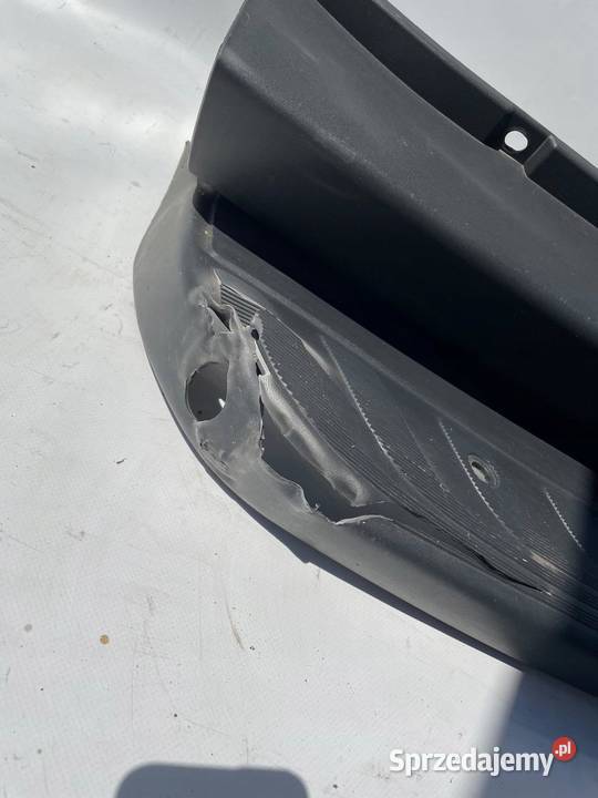 MERCEDES SPRINTER W907 STOPIEŃ PRÓG ZDERZAKA TYŁ