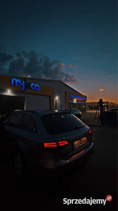 Audi a4b8 2011r