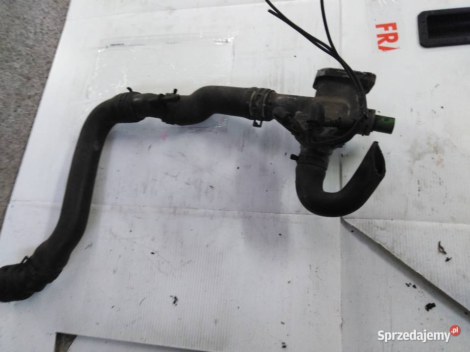 VW obudowa krociec wody 038121133A Lubin