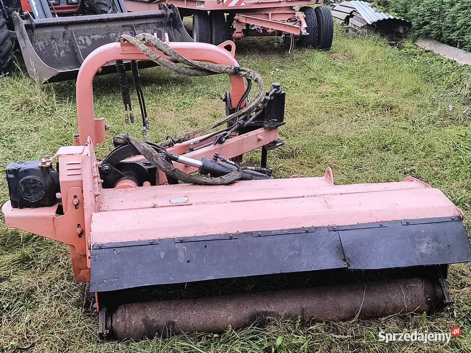 Sprzedam kosiarkę bijakową tylno boczną sprzedam