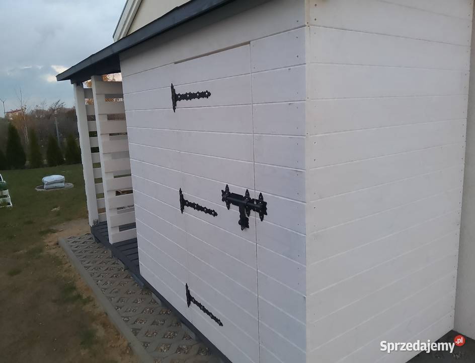 Drewutnia na drewno z pomieszczeniem Warszawa