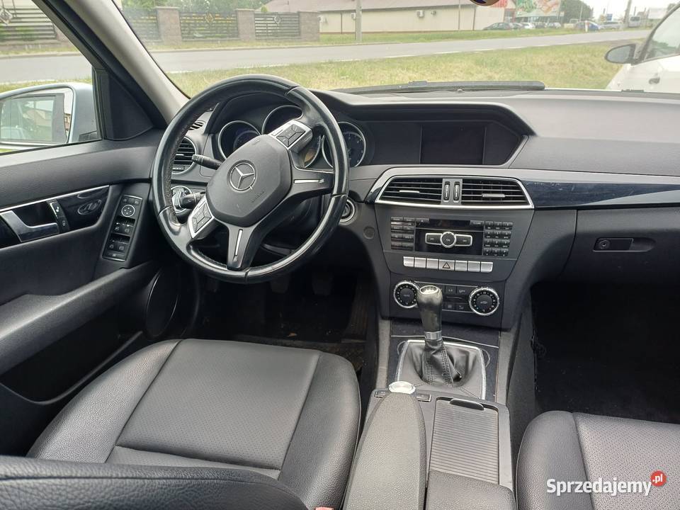 Mercedes Benz C klasa Pacyna