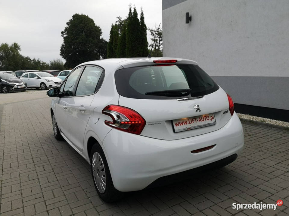 Peugeot 208 14 HDI 68 Klimatyzacja Tempomat ASR (kontrola trakcji) Strzegom