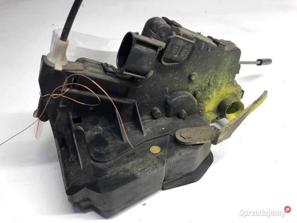 ZAMEK DRZWI LEWY PRZÓD BMW E46 Hatchback 8196031