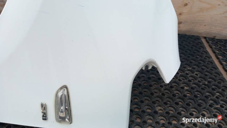 OPEL ASTRA J BŁOTNIK PRZÓD LEWY Z40R Zbierkowo